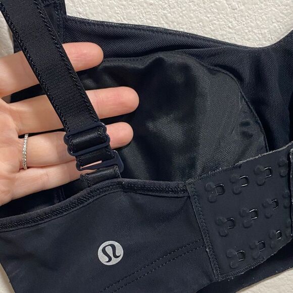 Lululemon Ta Ta Tamer III Black Luxtreme Adjustable Sports Bra | Fits 30–32 Band - Picture 8 of 12